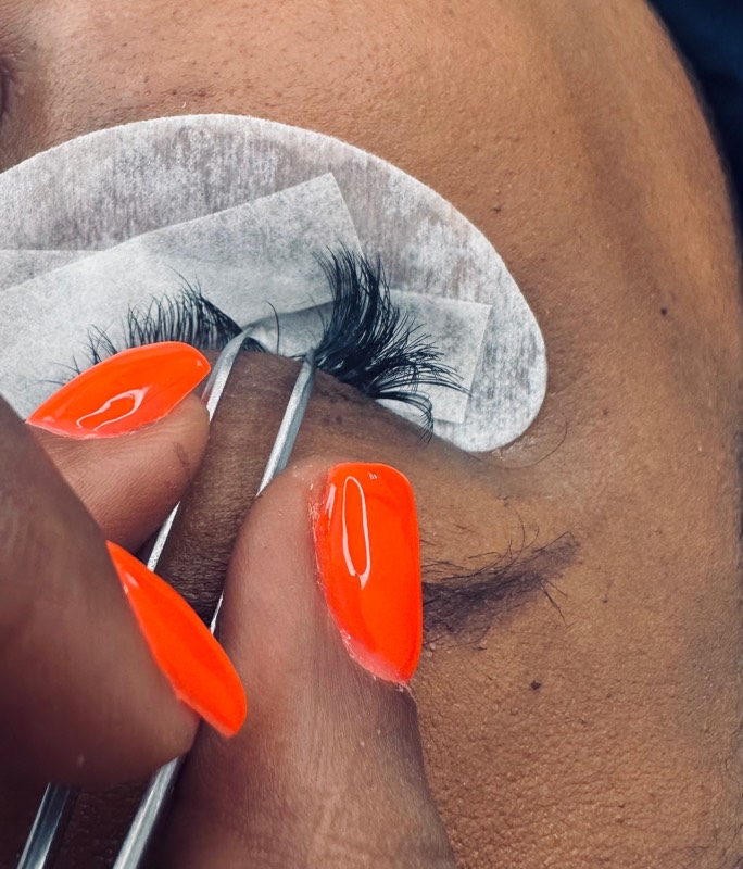 Lashes_By_Chrys